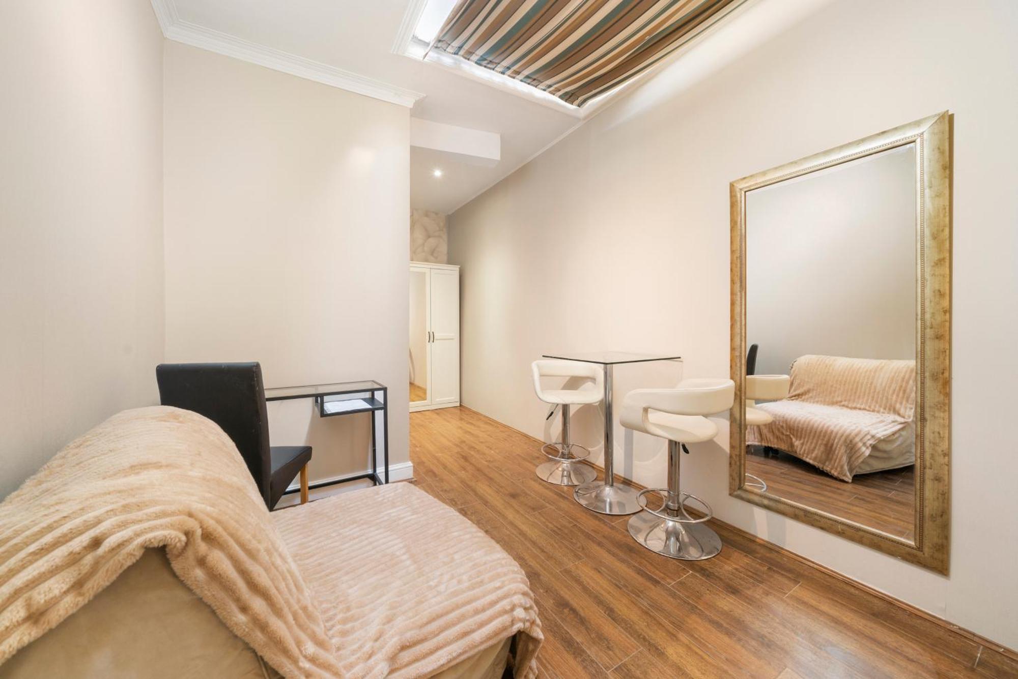 Alojamento de Acomodação e Pequeno-almoço Central London Rooms Londres
